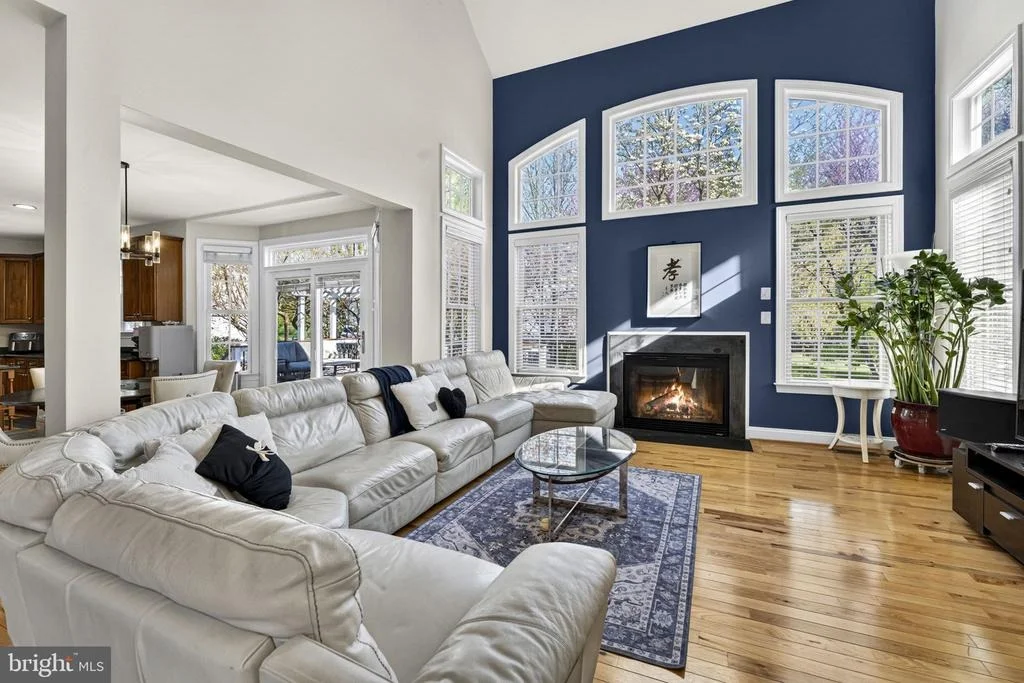 Photo of 42758 GLENSIDE DRIVE