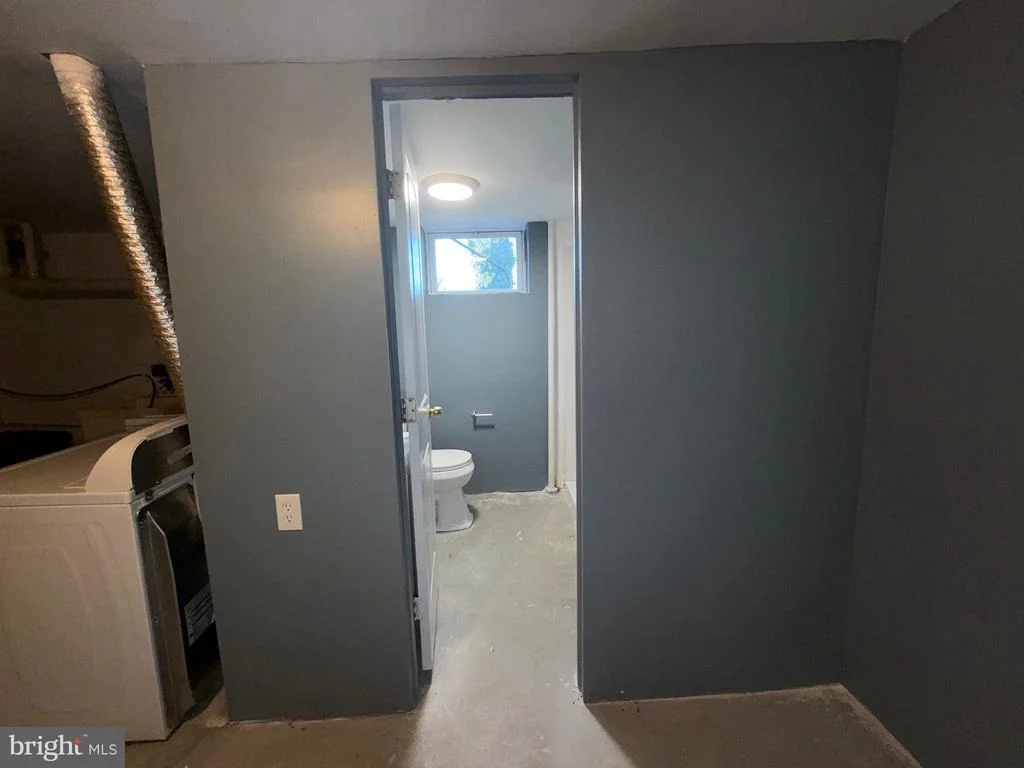 Photo of 6212 CARTERS LANE