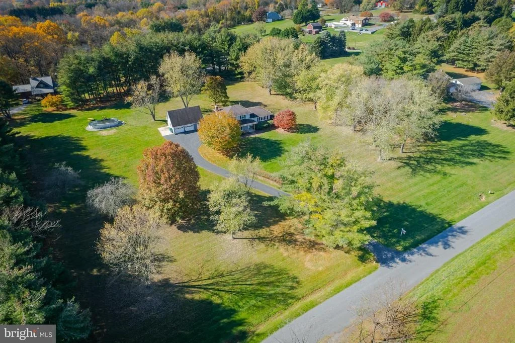 Photo of 895 BEAR BRANCH ROAD