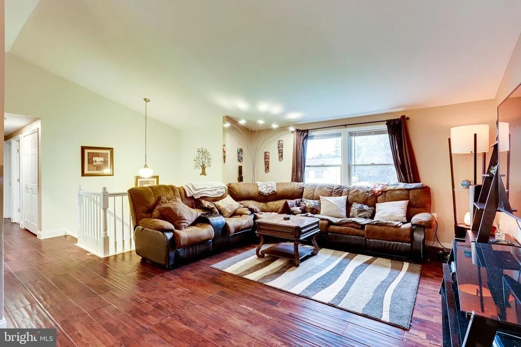 Photo of 1308 DULLES PLACE