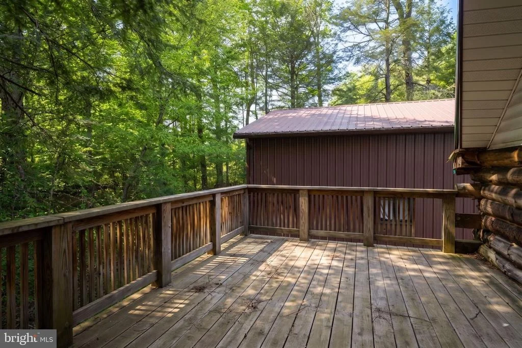 Photo of 1099 TABLE ROCK ROAD