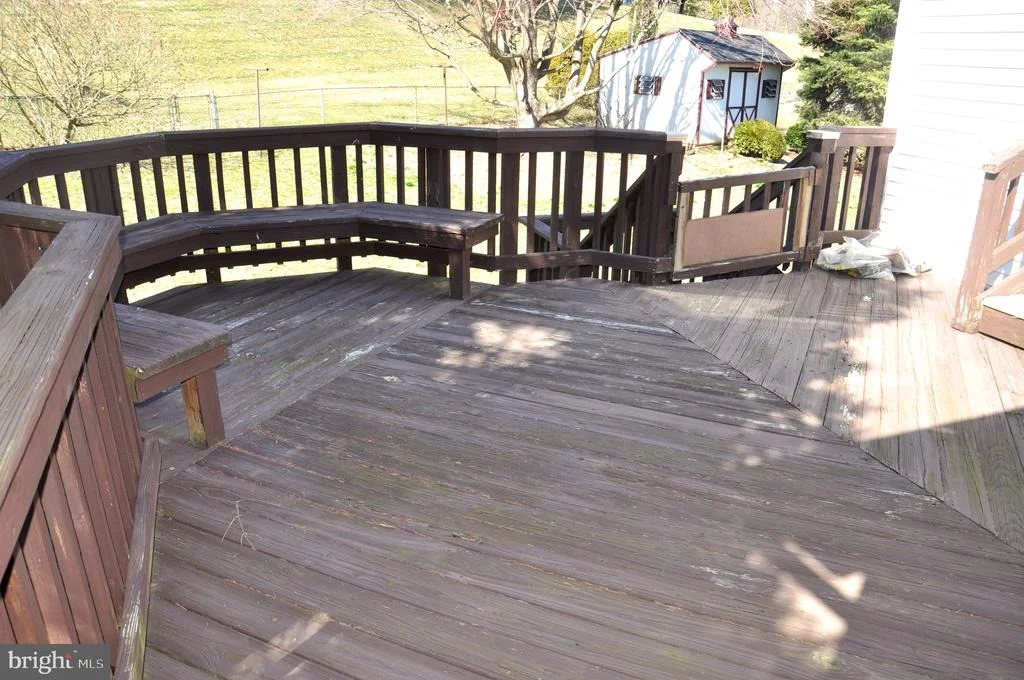 Photo of 1369 OUTER DRIVE