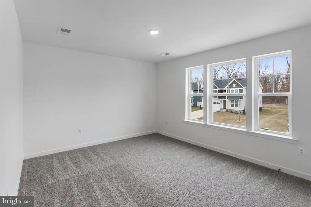 Photo of 2083 SPRINGVALE DRIVE