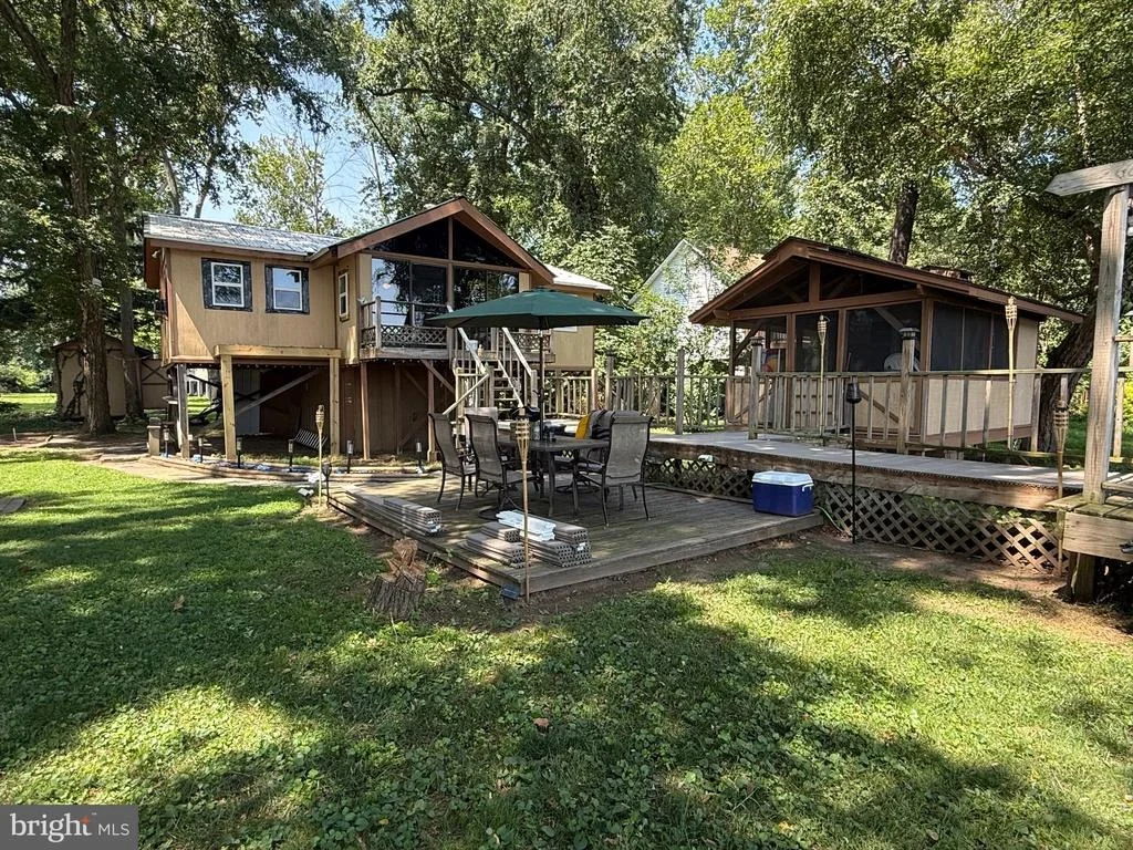 Photo of 47 BEECH ISLAND