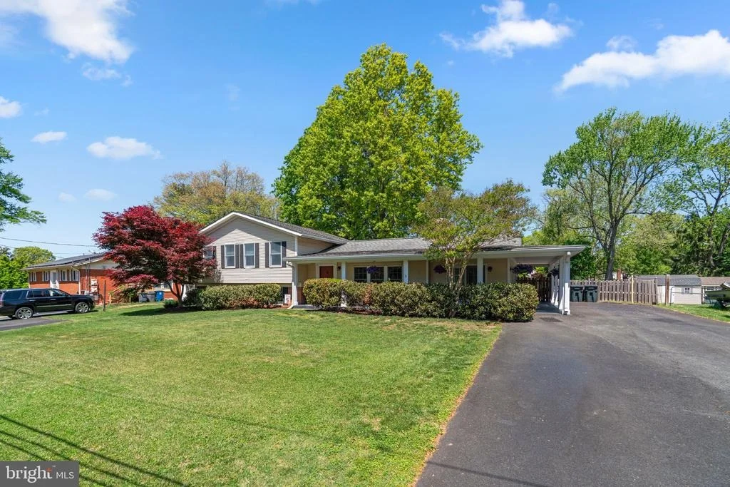 Photo of 804 OLIVE DRIVE