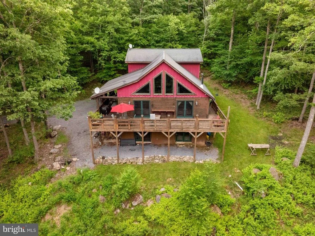 Photo of 995 BETTS LANE