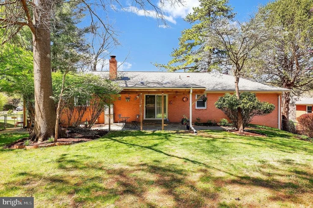 Photo of 17641 PRINCE EDWARD DRIVE