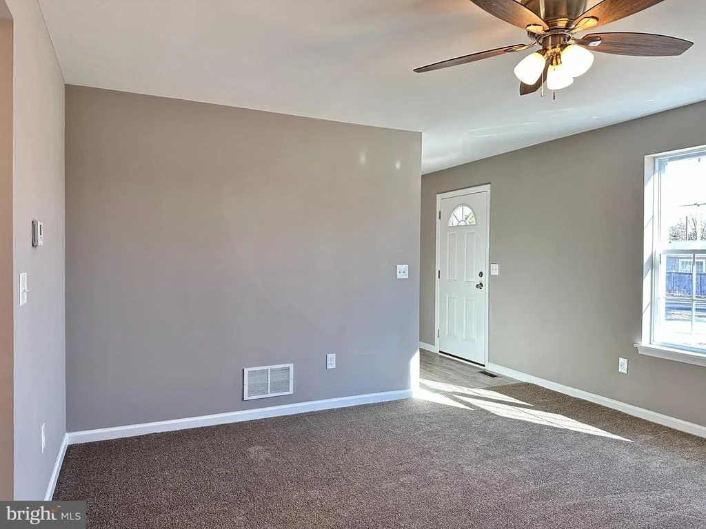 Photo of 1062 HICKORY DRIVE