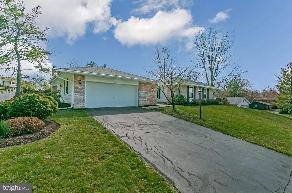 Photo of 13827 BEACON HOLLOW LANE