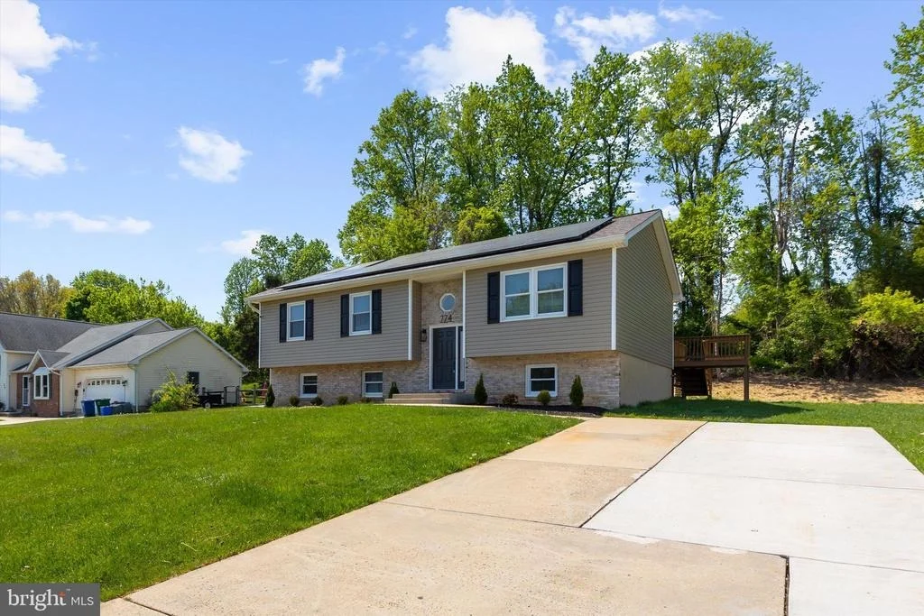 Photo of 774 EVERIST DRIVE