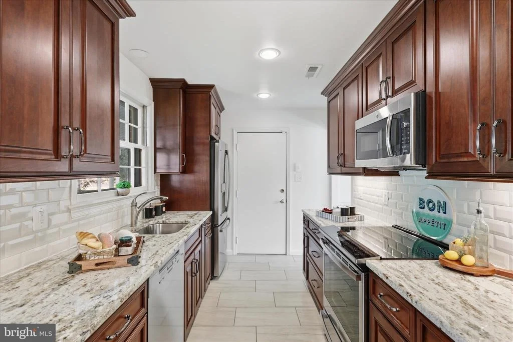 Photo of 4701 RED FOX DRIVE
