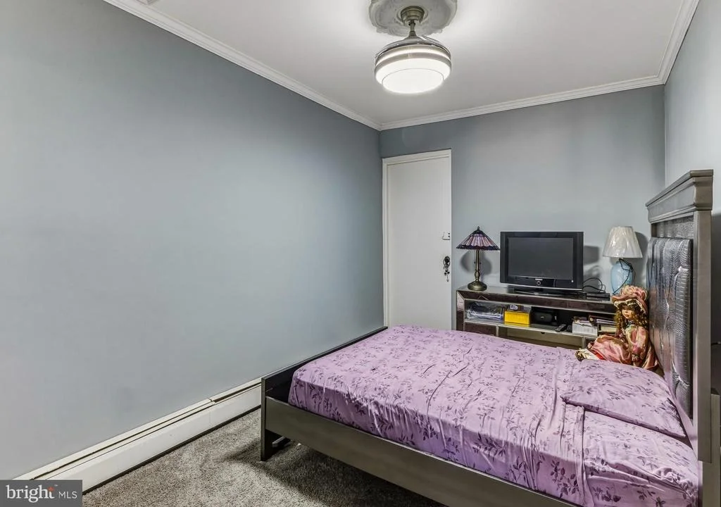 Photo of 126 CENTURA