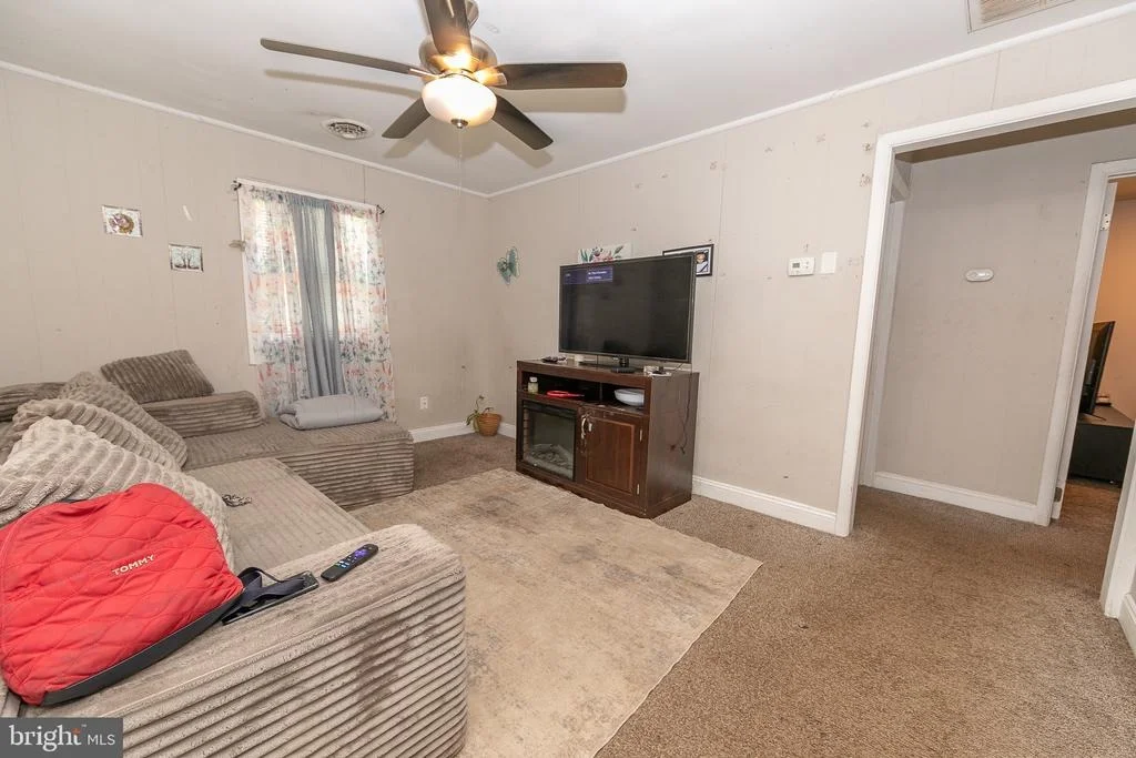 Photo of 97 LAMBDIN