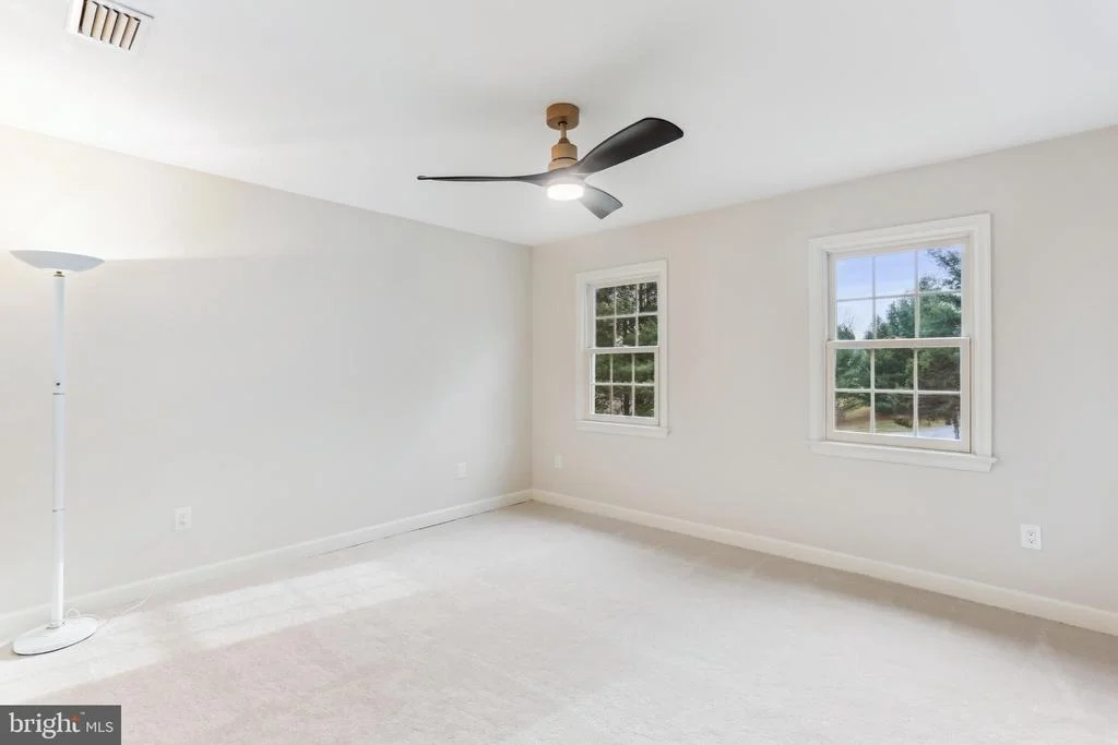 Photo of 9409 THORNEDIKE DRIVE