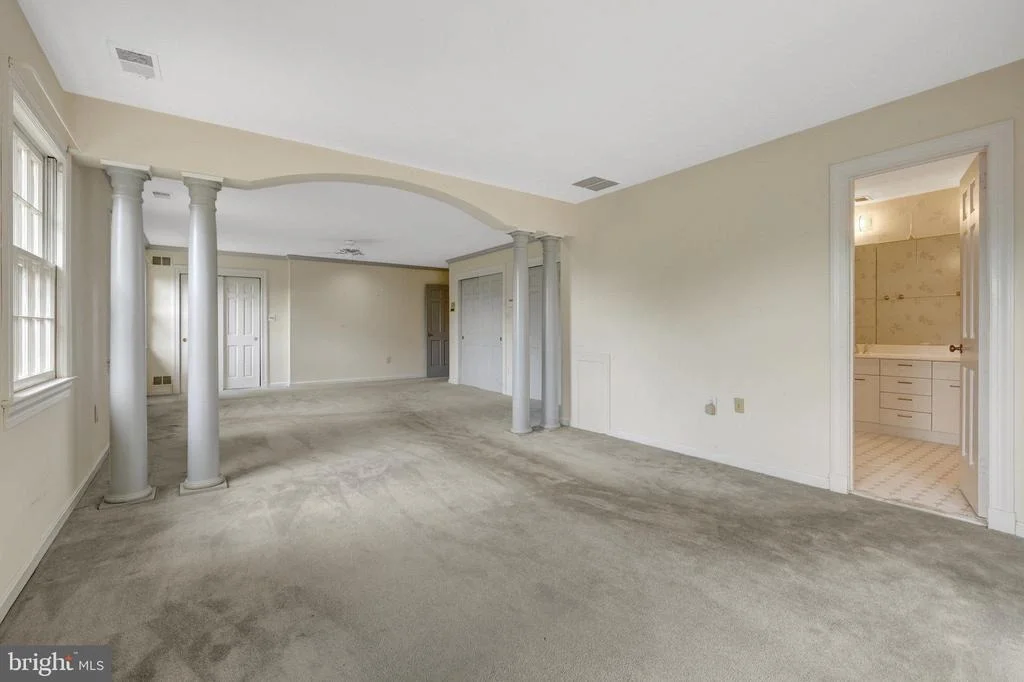 Photo of 1468 HIGHWOOD DRIVE