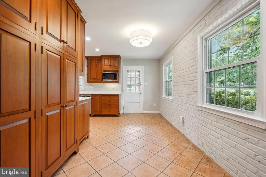 Photo of 1389 KIMBLEWICK ROAD