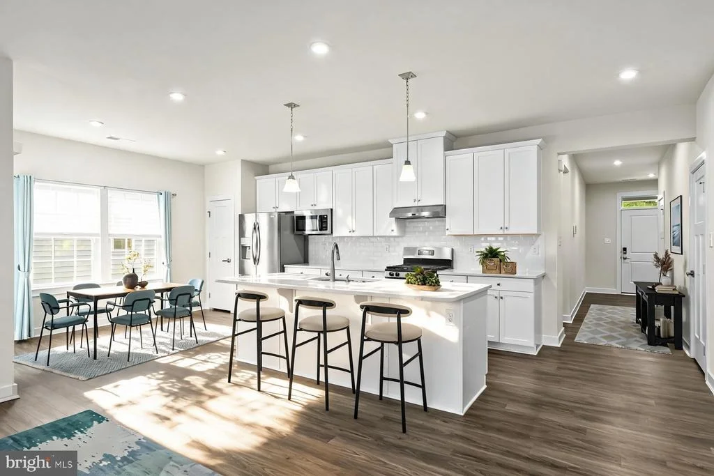Photo of 17 LUZERNE DRIVE
