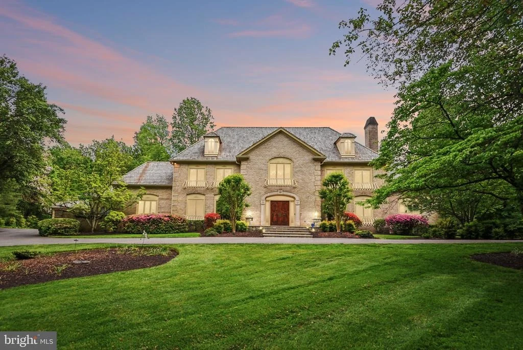 Photo of 9939 BENTCROSS DRIVE