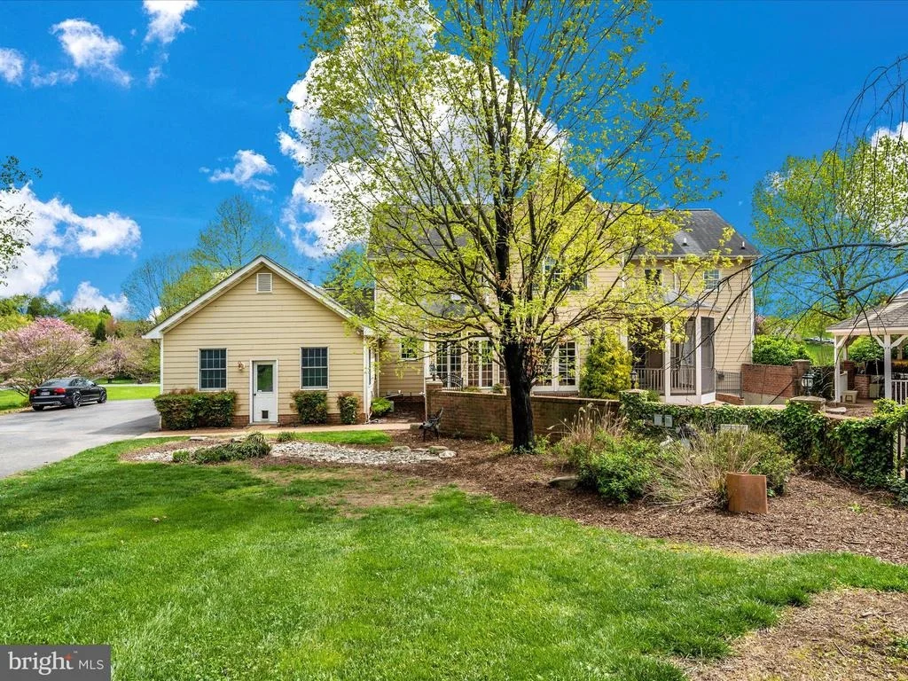 Photo of 6100 EDMONT DRIVE