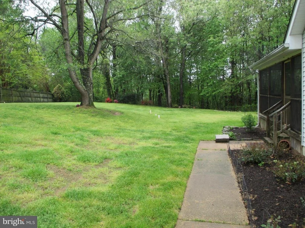 Photo of 907 SAINT EVA LANE