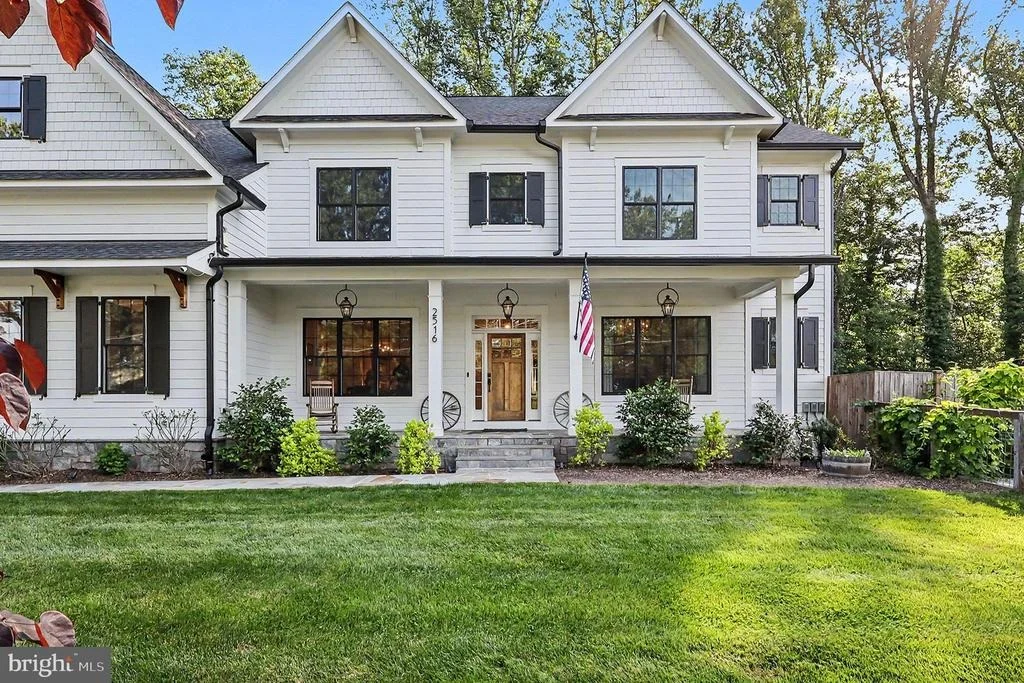 Photo of 2516 RAMBLING ROAD
