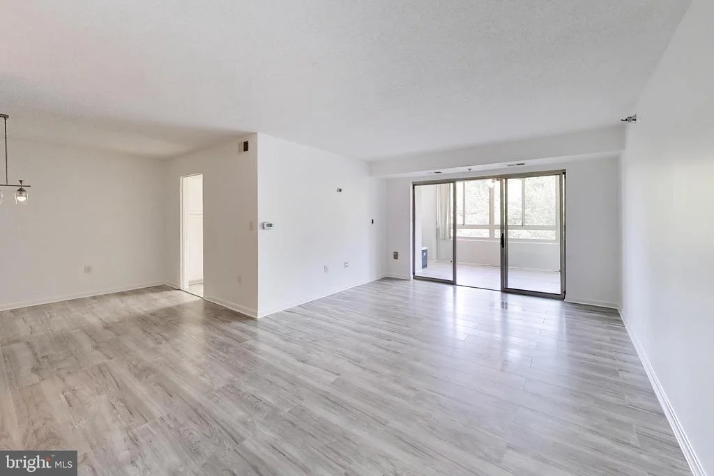 Photo of Unit 412 at 14805 PENNFIELD CIRCLE