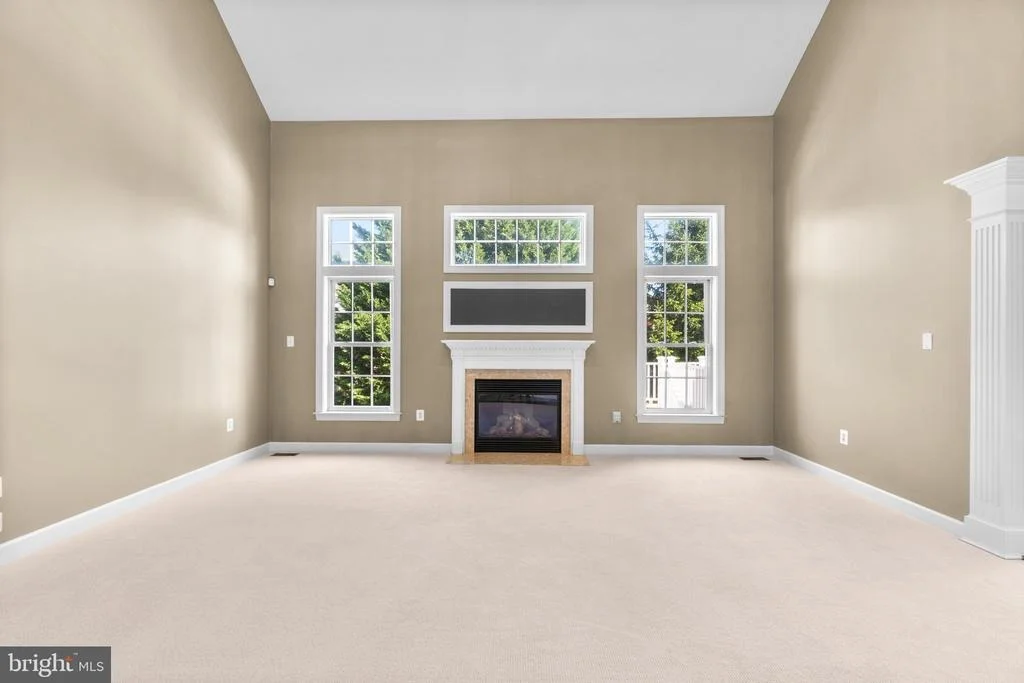 Photo of 9116 BOWLING GREEN DRIVE
