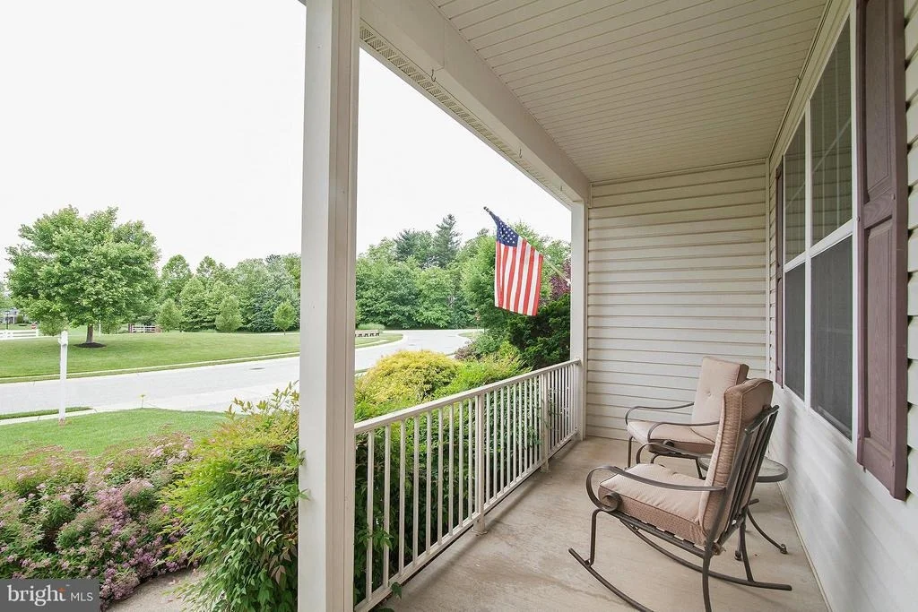 Photo of 302 MOORES BRANCH CIRCLE