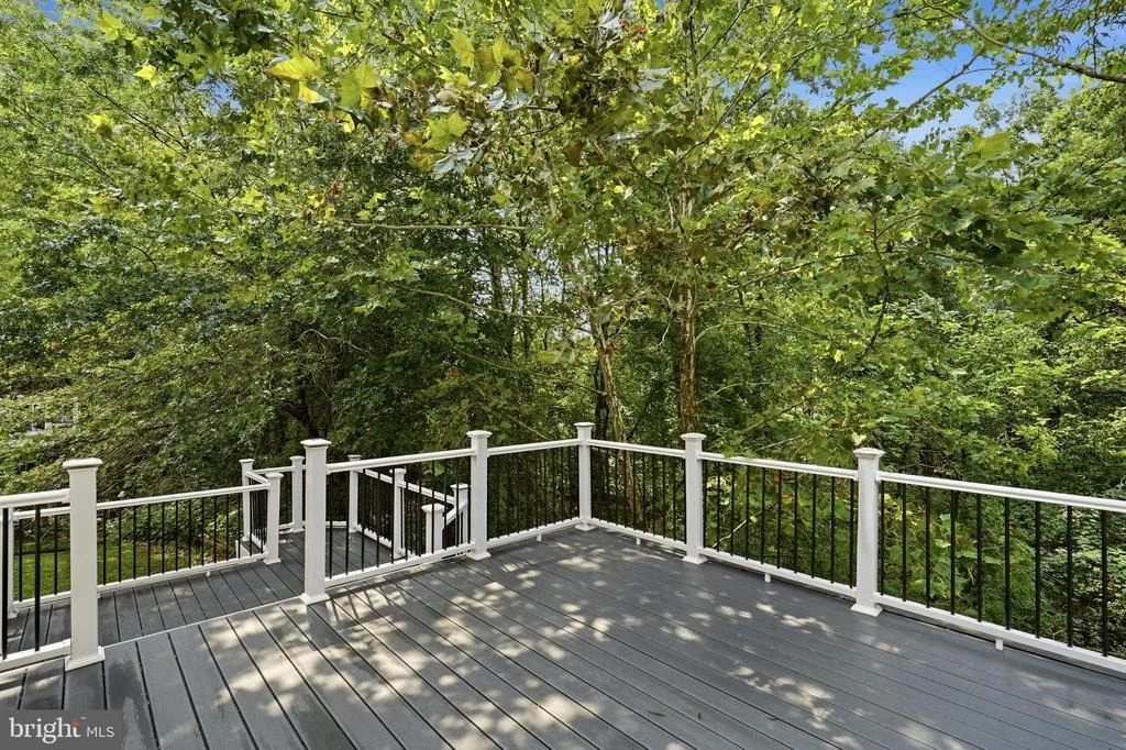 Photo of 5082 SPRINGHOUSE CIRCLE