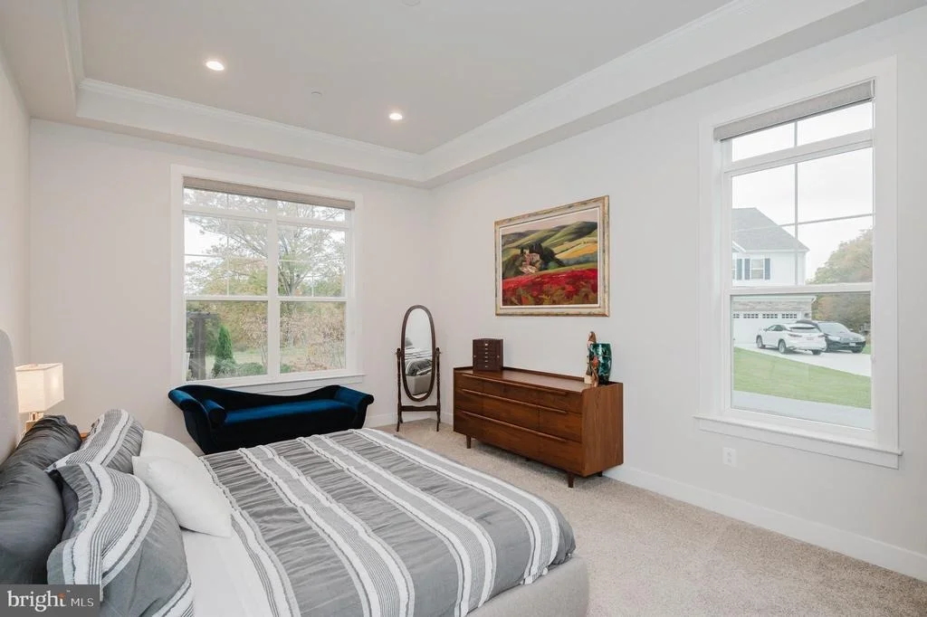 Photo of 2525 EASY STREET