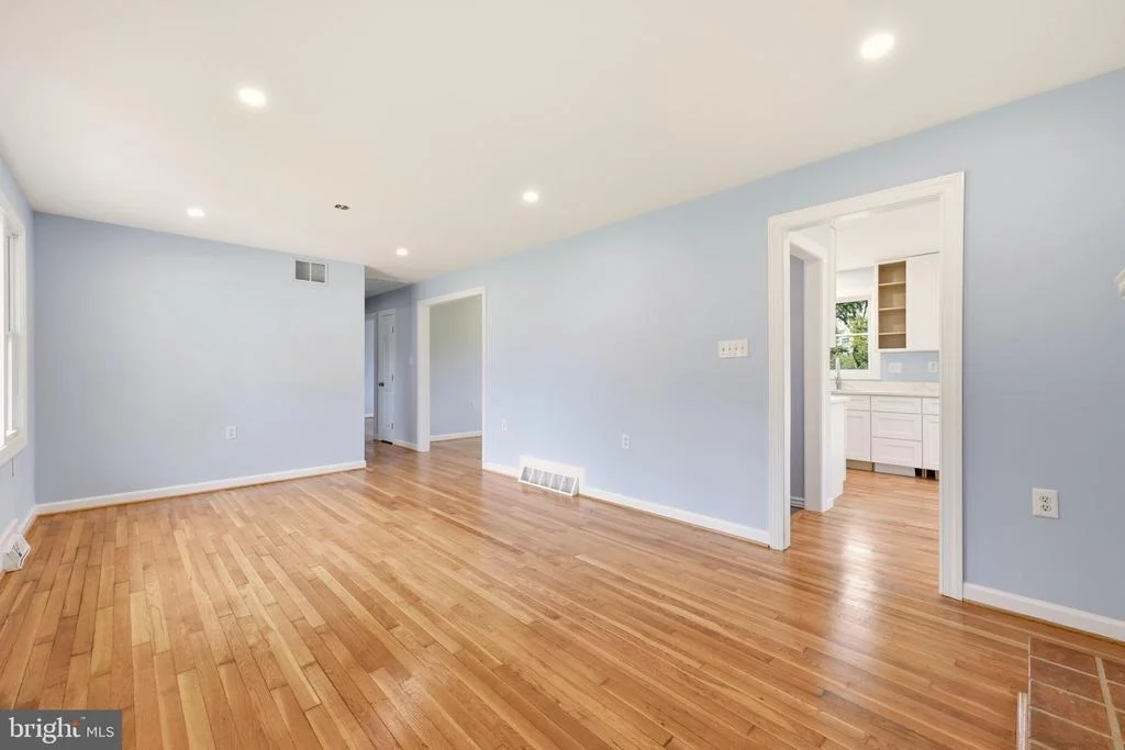 Photo of 124 DINKLE DRIVE