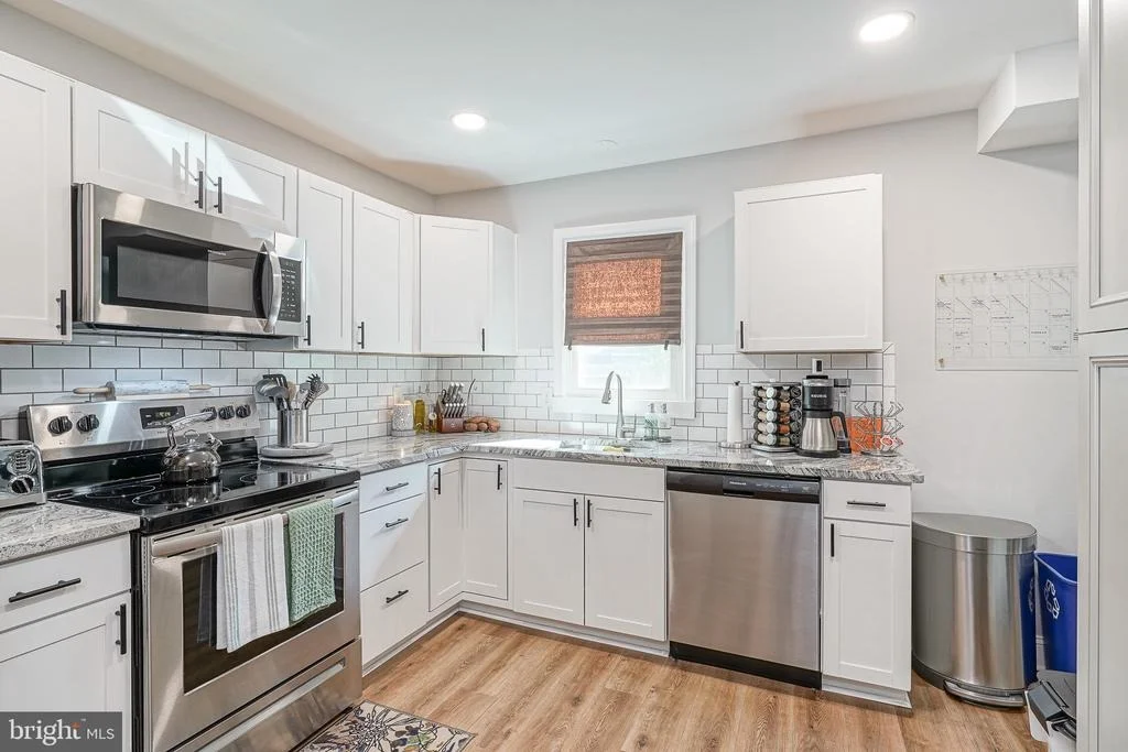 Photo of 42 EVERGREEN AVENUE