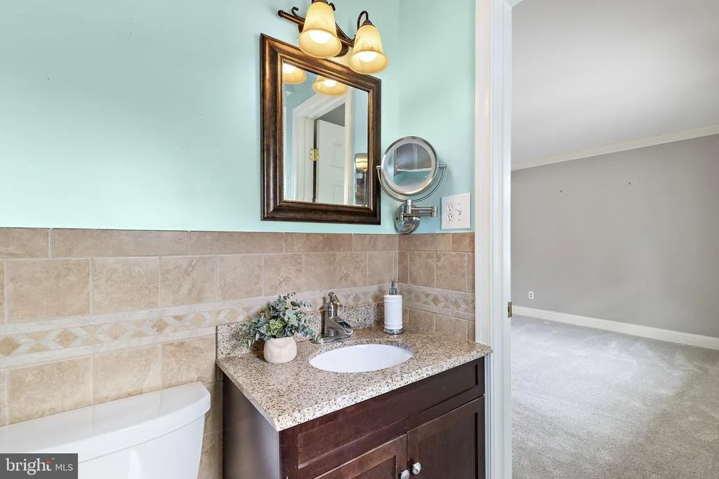 Photo of 1404 RYAN ROAD