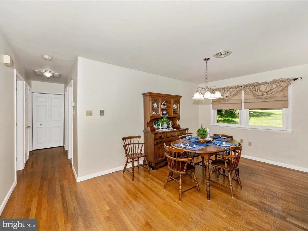 Photo of 5634 SHOOKSTOWN ROAD
