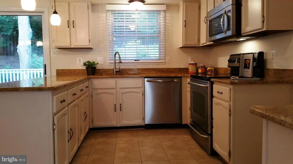 Photo of 9544 LOCUST HILL DRIVE