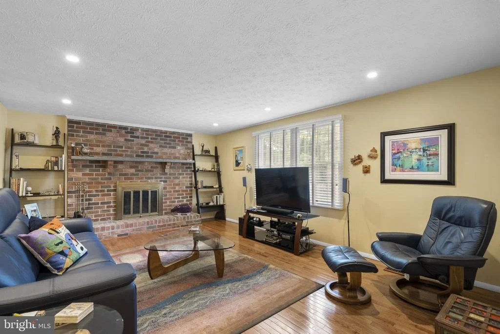 Photo of 17205 BLOSSOM VIEW DRIVE