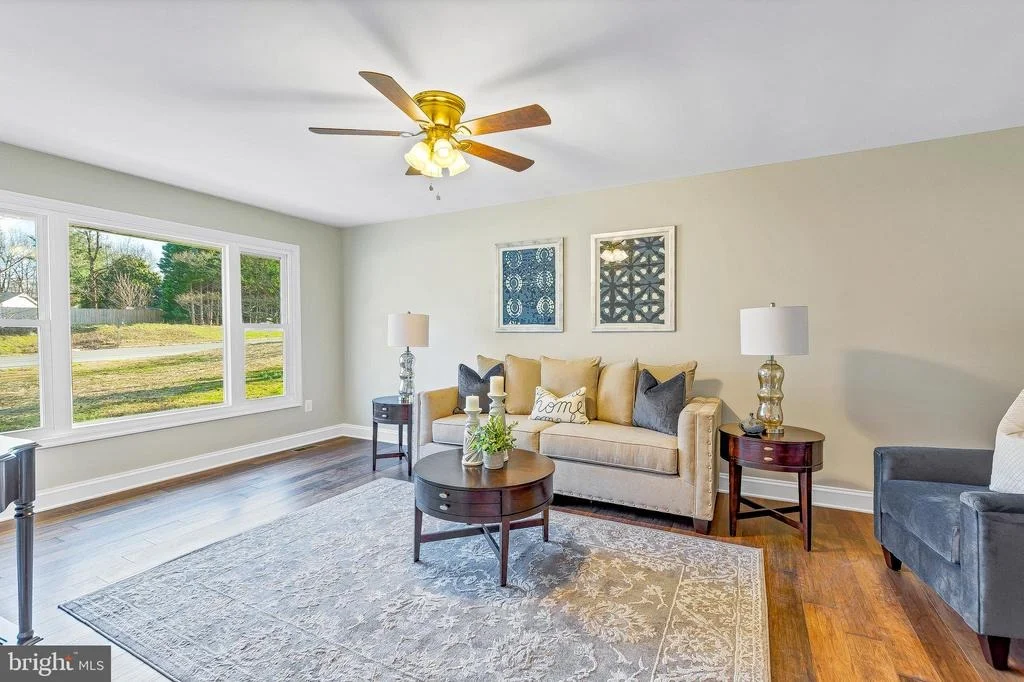 Photo of 9426 BOYDS TURN ROAD