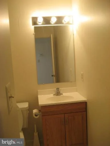 Photo of 1408 COLLEEN LANE
