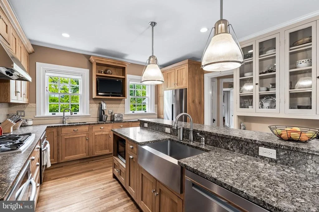 Photo of 222 LONGWOOD ROAD