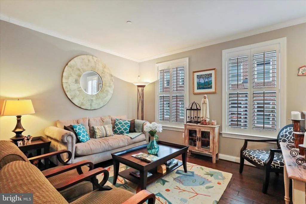 Photo of 20 MAXWELL SQUARE