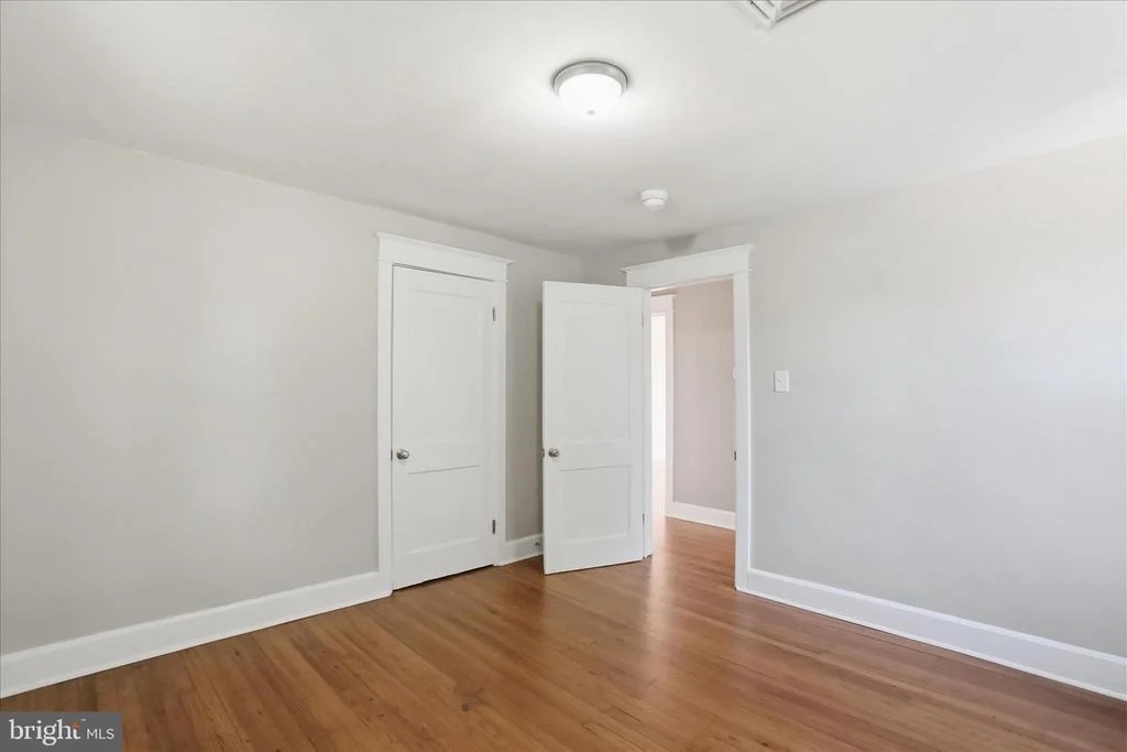 Photo of 819 SUMMIT AVENUE