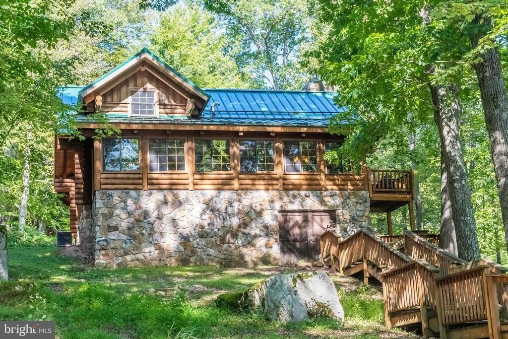 Photo of 34 SHINGLE CAMP TERRACE