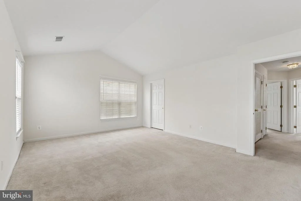 Photo of 42650 HARRIS STREET