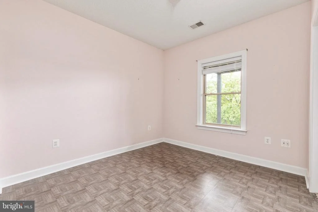 Photo of 111 WATERSIDE LANE