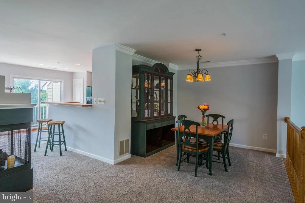 Photo of Unit 2128 at 1908 CRESCENT PARK DRIVE
