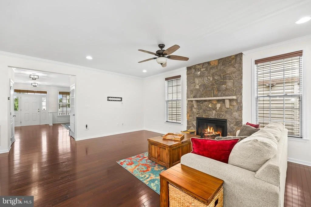 Photo of 43245 BARNSTEAD DRIVE