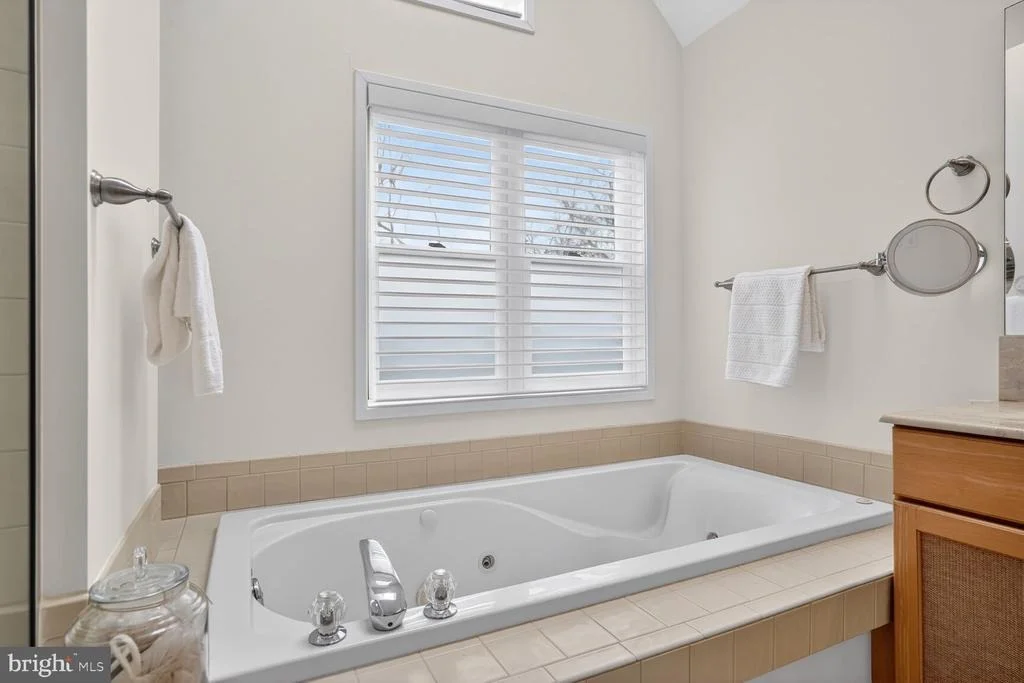 Photo of 2028 BEACON PLACE