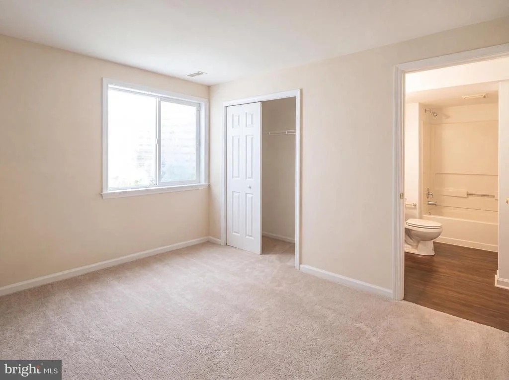 Photo of 32 LEENA LANE