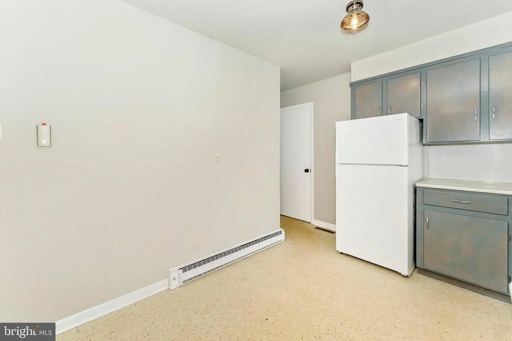 Photo of 6438 BROAD RUN ROAD