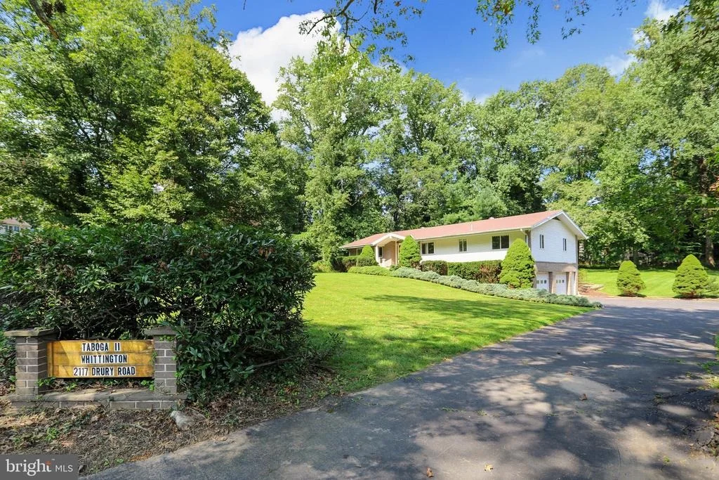 Photo of 2117 DRURY ROAD